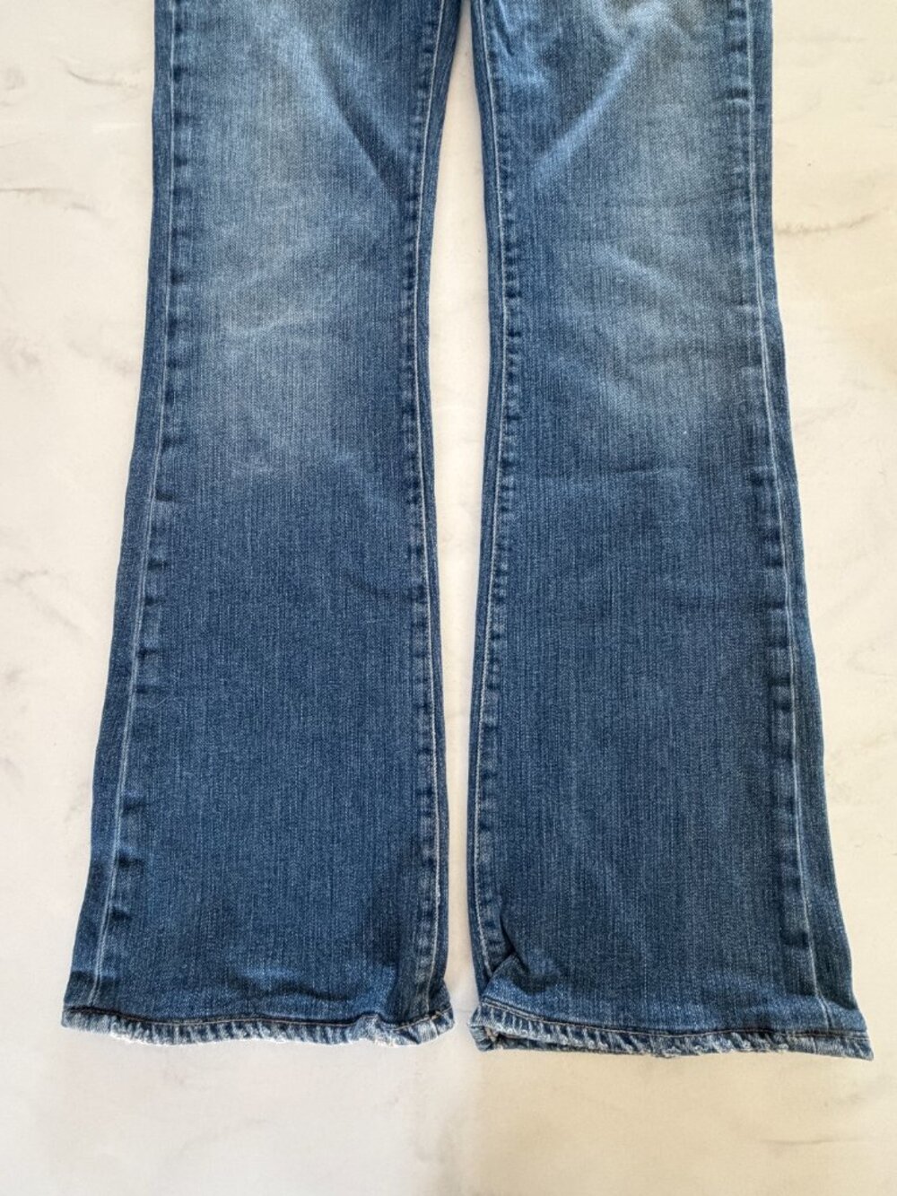 PAIGE Hollywood Hills Bootcut Jeans Size 29 Medium Wash Raw Hem - Picture 10 of 14